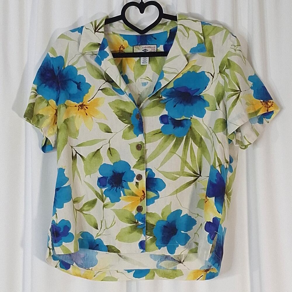 Caribbean Joe Women's Petite Large Linen Hawaiian Tropical Floral Camp Shirt Top
